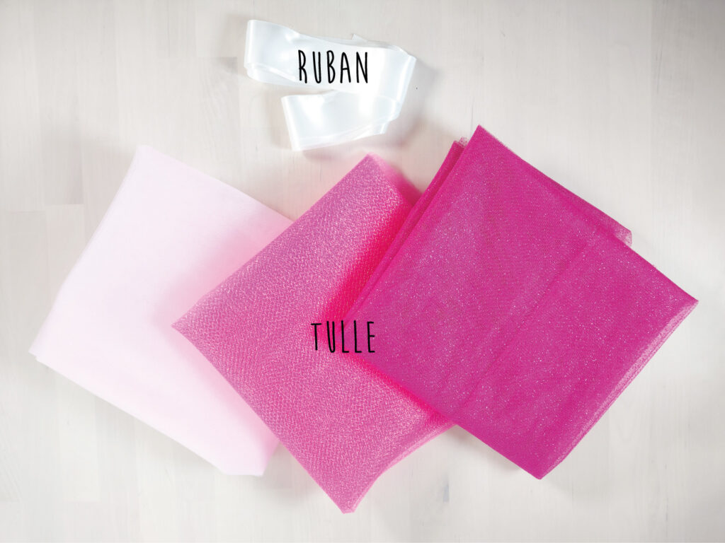 tissu déguisement : tulle et ruban